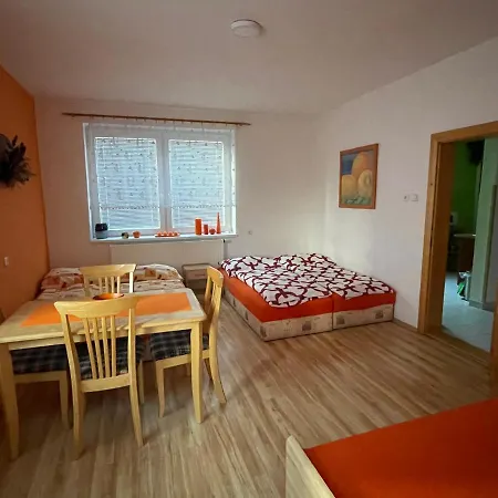 U Medveda Hotel apartamentowy *